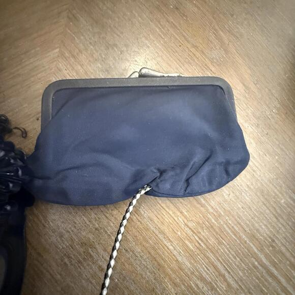 Crocheted Vintage Purse Handbag With Coin Purse (detached) 1940s Plastic Handles - Picture 6 of 7